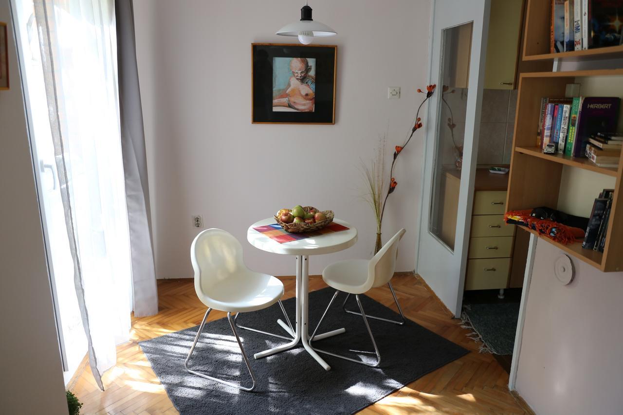 Supercozy Studio Skopje Buitenkant foto