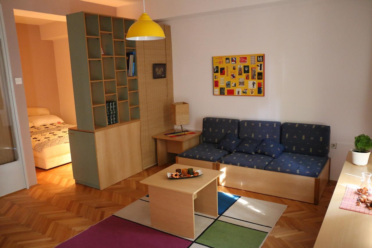 Supercozy Studio Skopje Buitenkant foto