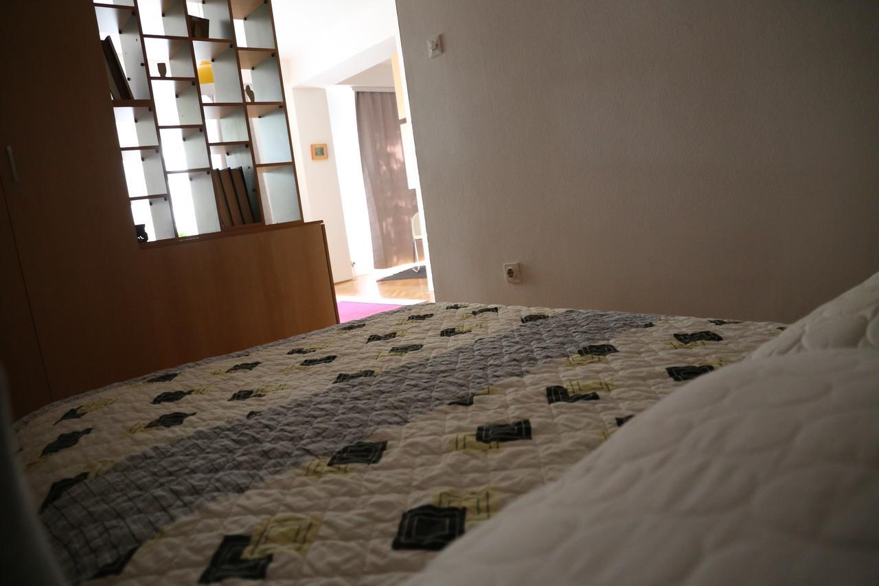 Supercozy Studio Skopje Buitenkant foto