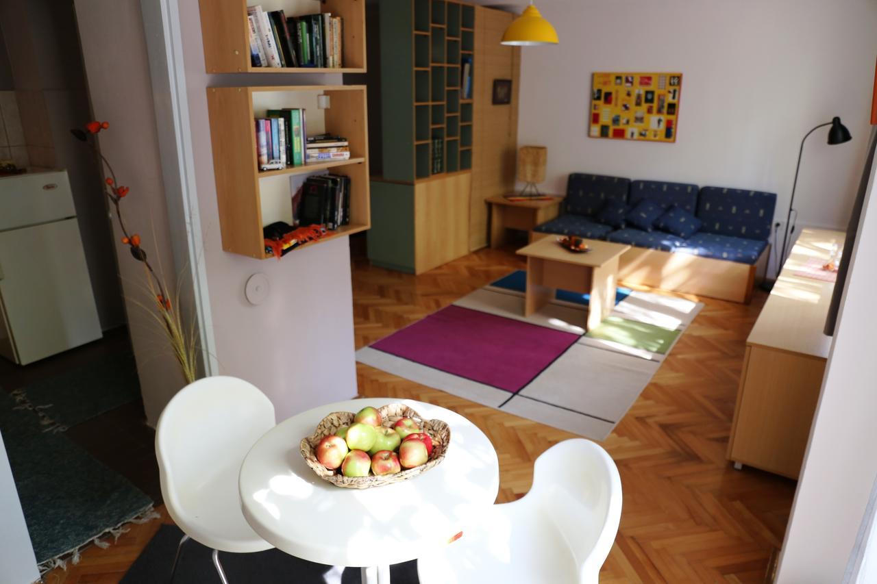 Supercozy Studio Skopje Buitenkant foto