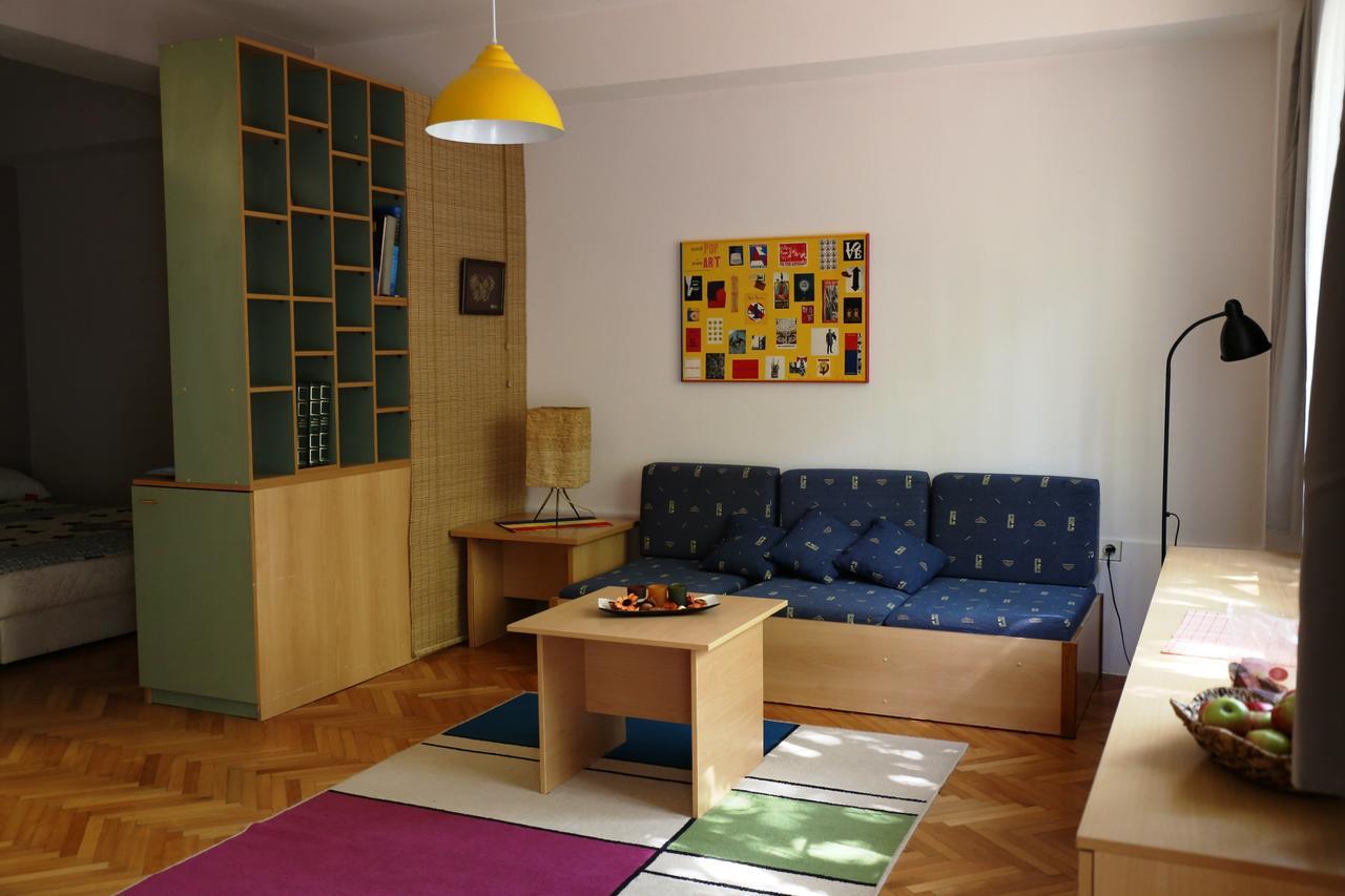 Supercozy Studio Skopje Buitenkant foto